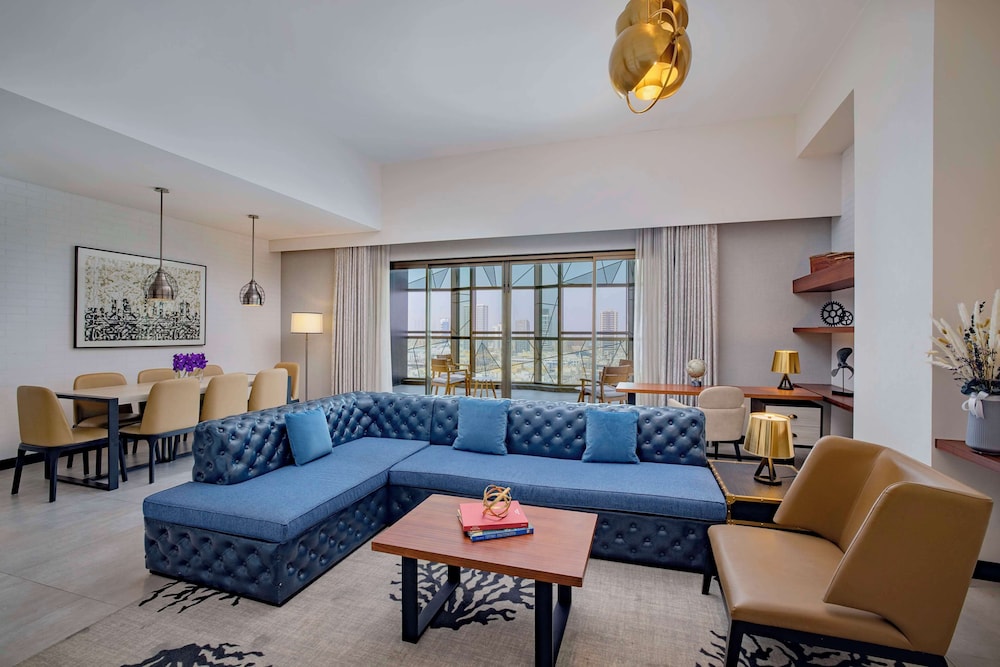 DoubleTree by Hilton Dubai M Square Hotel & Residences — Hotel rooms in Dubai