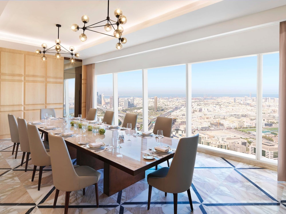 Sofitel Dubai The Obelisk — Restaurant & bars in Dubai