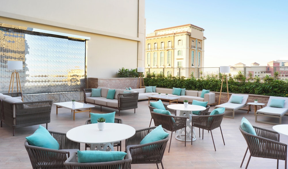 Sofitel Dubai The Obelisk — Restaurant & bars in Dubai