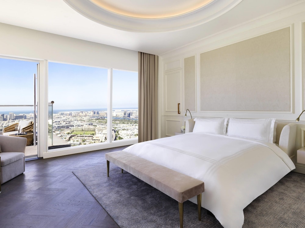 Sofitel Dubai The Obelisk — Hotel rooms in Dubai