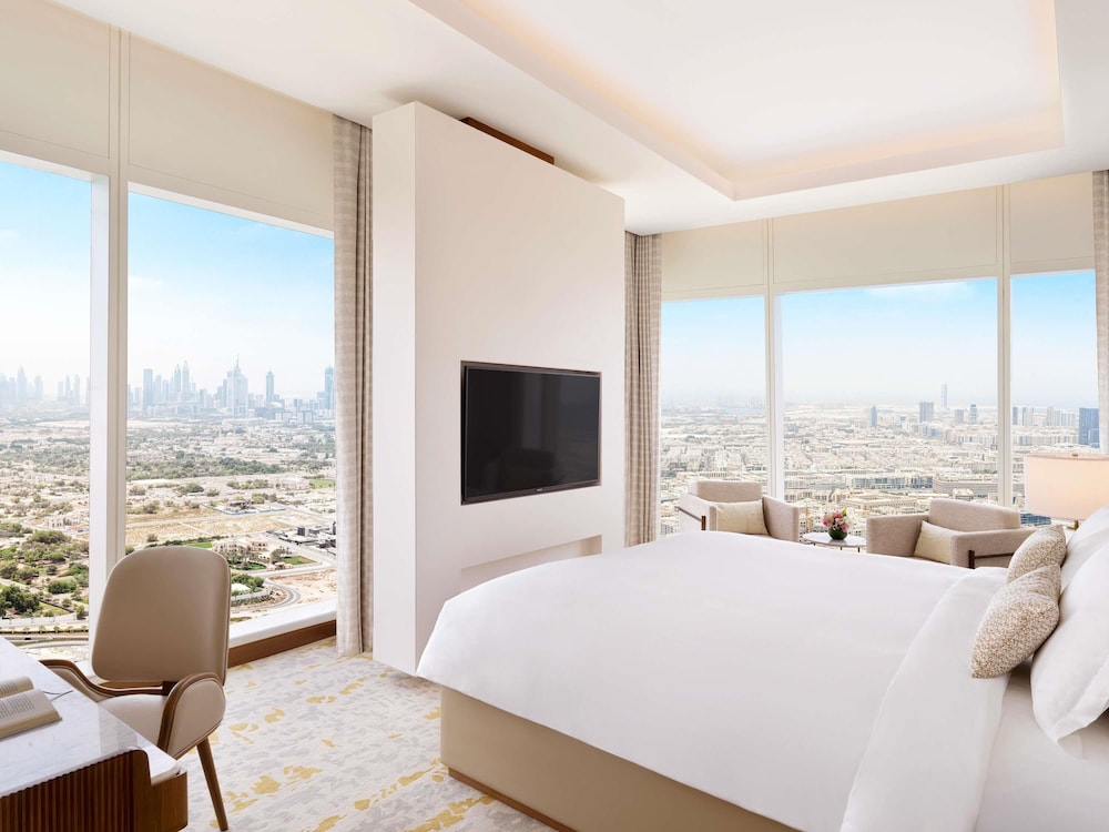 Sofitel Dubai The Obelisk — Hotel rooms in Dubai