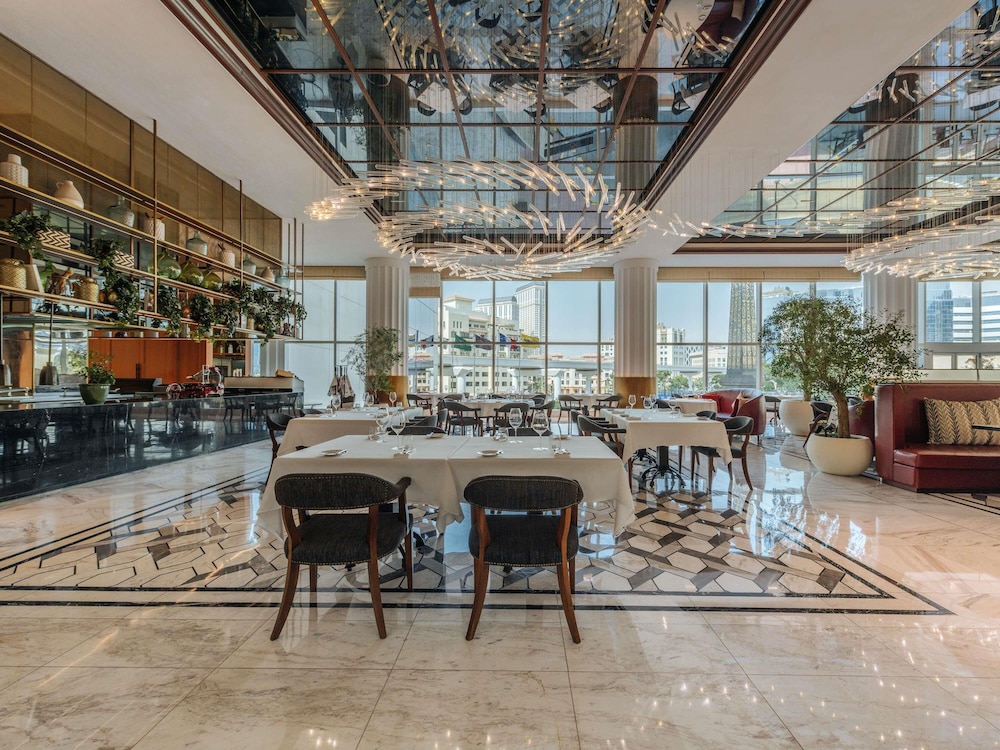 Sofitel Dubai The Obelisk — Restaurant & bars in Dubai