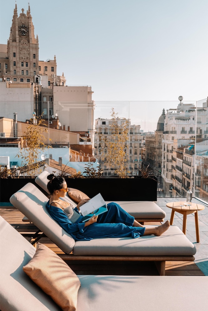 Thompson Madrid, by Hyatt - zdjęcie 2