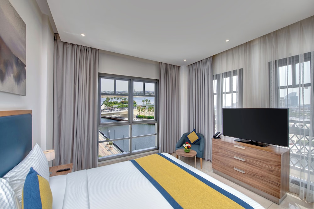 SUHA Creek, Waterfront Al Jaddaf — Hotel rooms in Dubai
