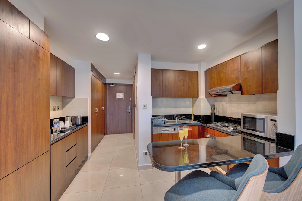 SUHA Creek, Waterfront Al Jaddaf — Hotel rooms in Dubai