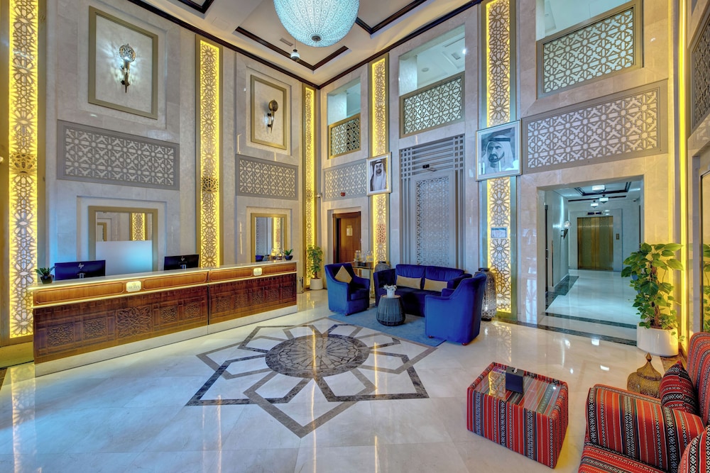 SUHA Creek, Waterfront Al Jaddaf — Hotel building in Dubai