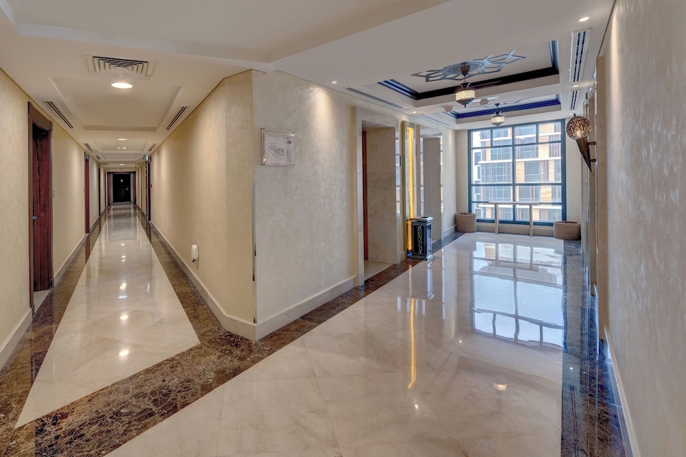 SUHA Al Jaddaf — Hotel building in Dubai