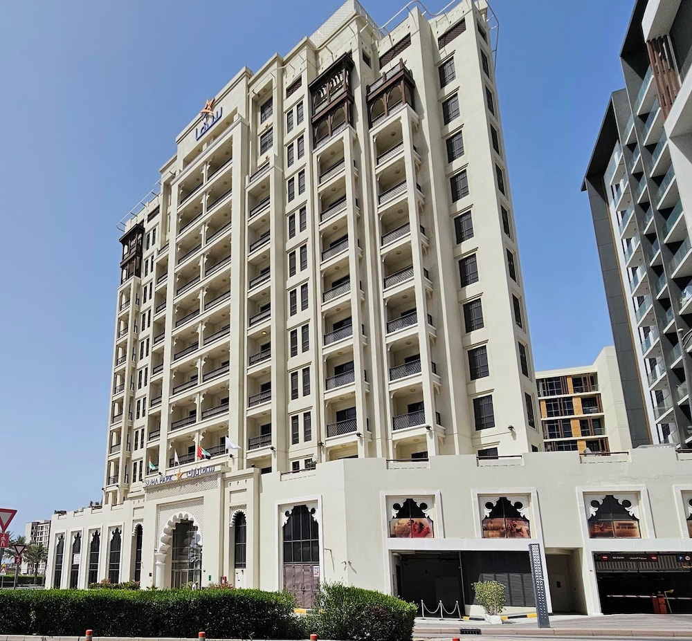 SUHA Al Jaddaf — Hotel building in Dubai