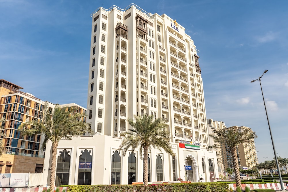 SUHA Al Jaddaf — Hotel building in Dubai