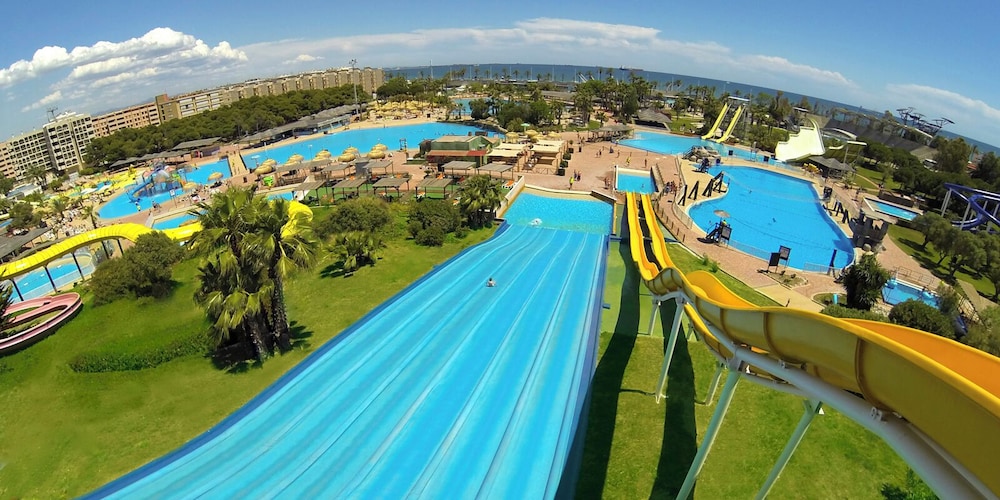 Ancora Salou Apartamentos — Main photo in Salou, Catalonia