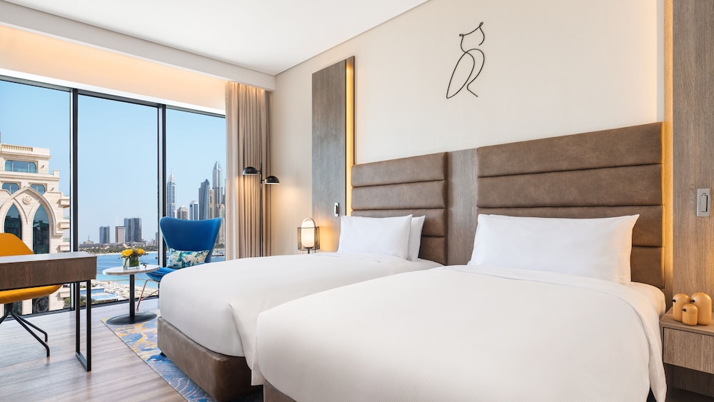 voco Dubai the Palm by IHG — Hotel rooms in Dubai