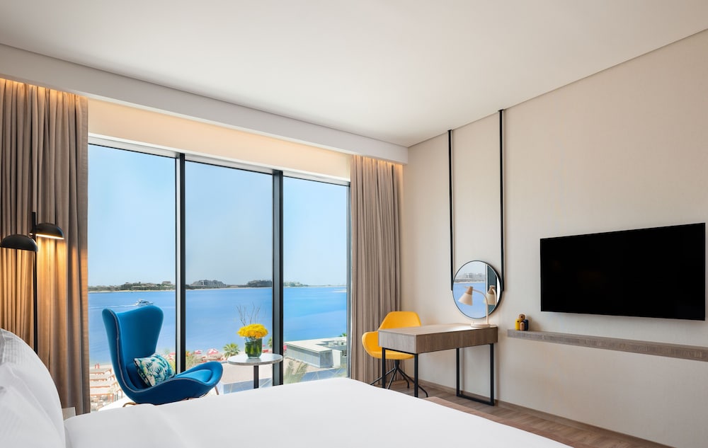 voco Dubai the Palm by IHG — Hotel rooms in Dubai