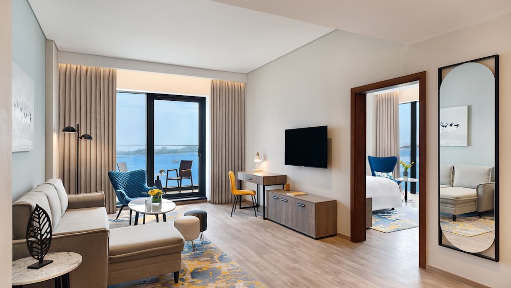 voco Dubai the Palm by IHG — Hotel rooms in Dubai