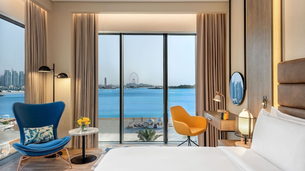 voco Dubai the Palm by IHG — Hotel rooms in Dubai