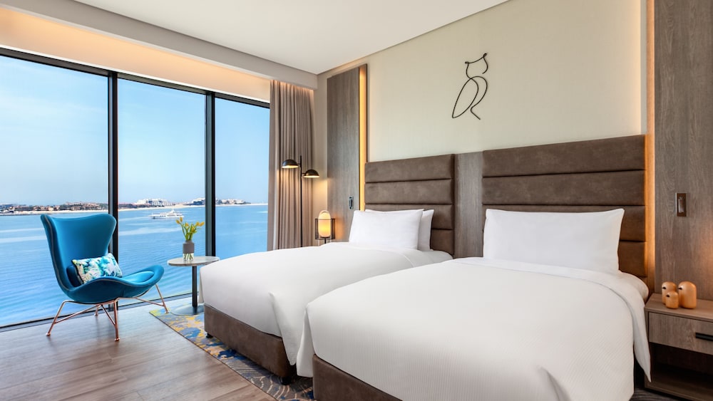 voco Dubai the Palm by IHG — Hotel rooms in Dubai