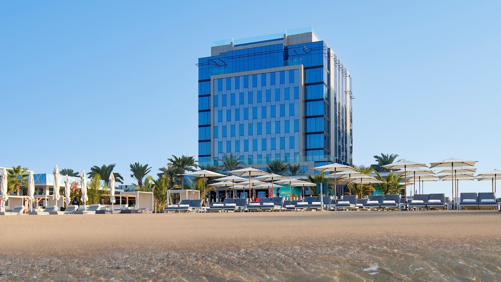 voco Dubai the Palm by IHG — Beach in Dubai