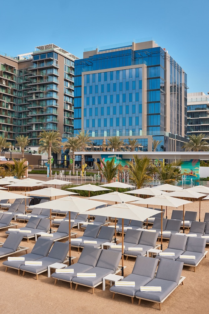 voco Dubai the Palm by IHG — Beach in Dubai