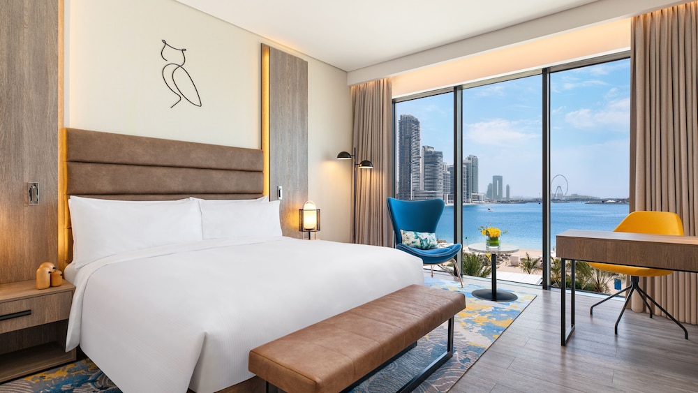 voco Dubai the Palm by IHG — Hotel rooms in Dubai