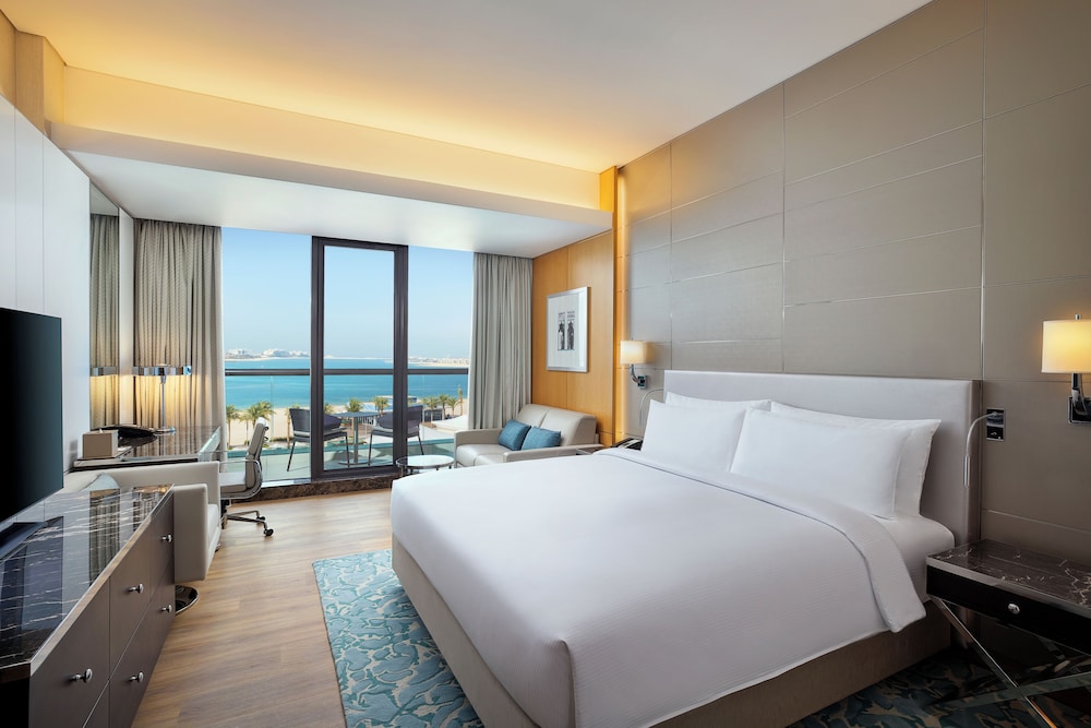 Hilton Dubai Palm Jumeirah — Hotel rooms in Dubai