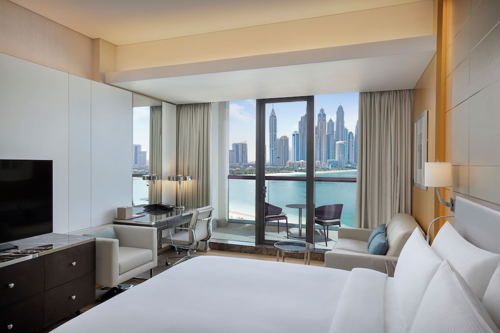 Hilton Dubai Palm Jumeirah — Hotel rooms in Dubai