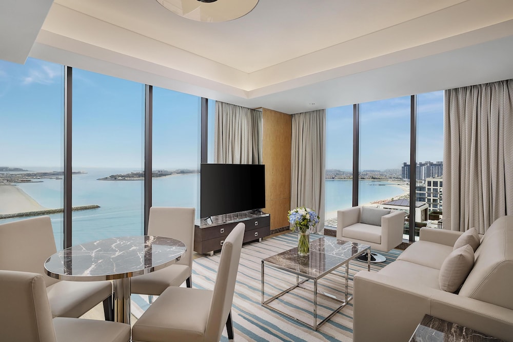Hilton Dubai Palm Jumeirah — Hotel rooms in Dubai