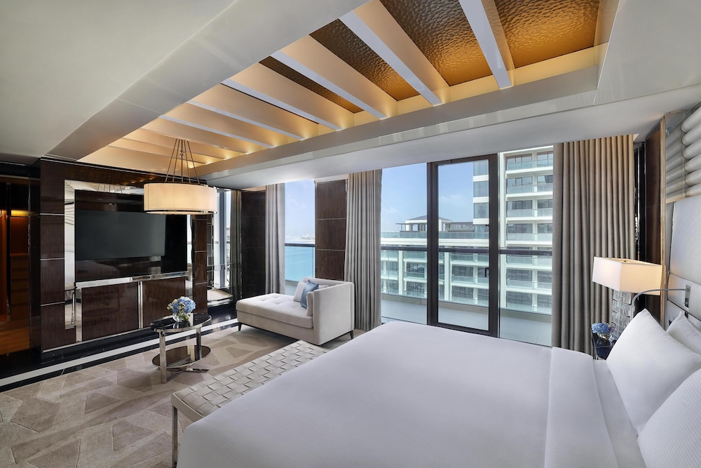 Hilton Dubai Palm Jumeirah — Hotel rooms in Dubai
