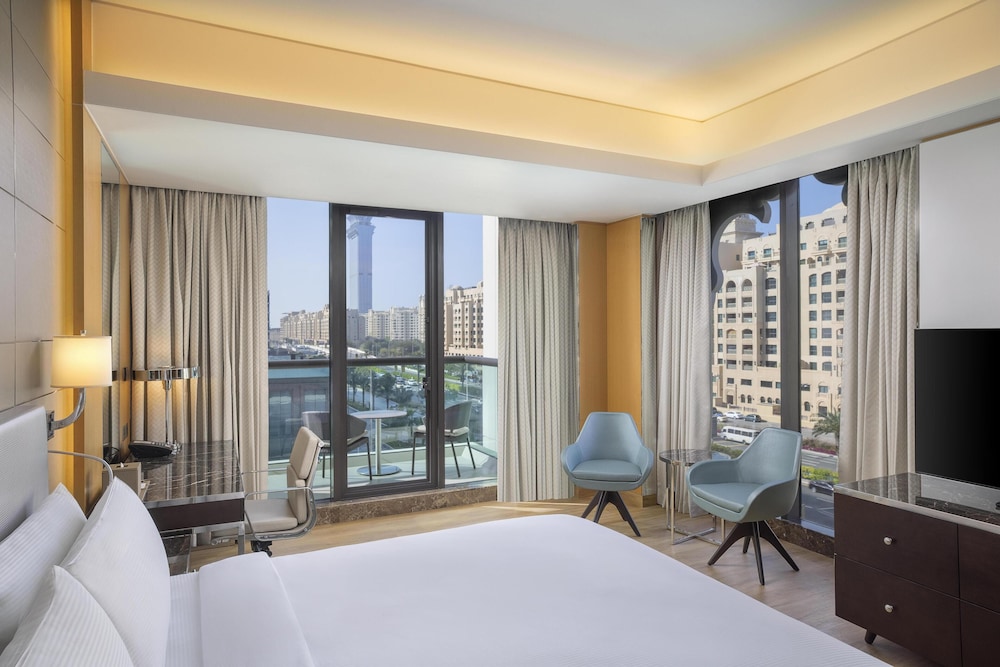 Hilton Dubai Palm Jumeirah — Hotel rooms in Dubai