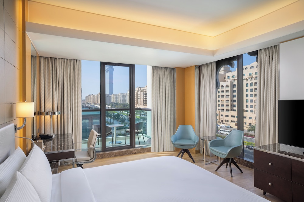 Hilton Dubai Palm Jumeirah — Hotel rooms in Dubai