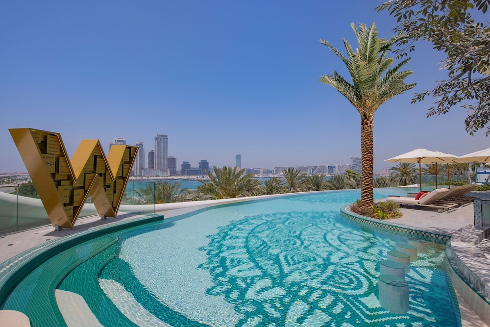 W Dubai - Mina Seyahi — Swimming pool in Dubai