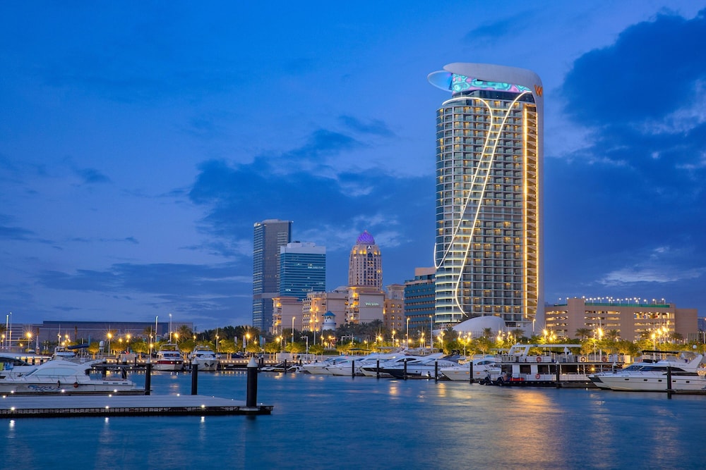 W Dubai - Mina Seyahi — Hotel building in Dubai