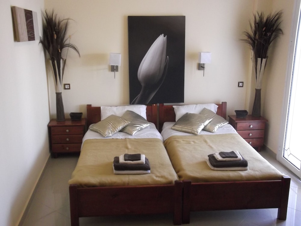 Mariana Hotel — Rooms in Laganas, Ionian Islands