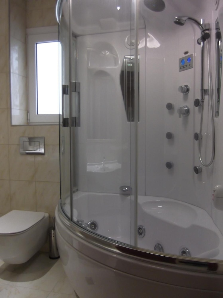 Mariana Hotel — Rooms in Laganas, Ionian Islands