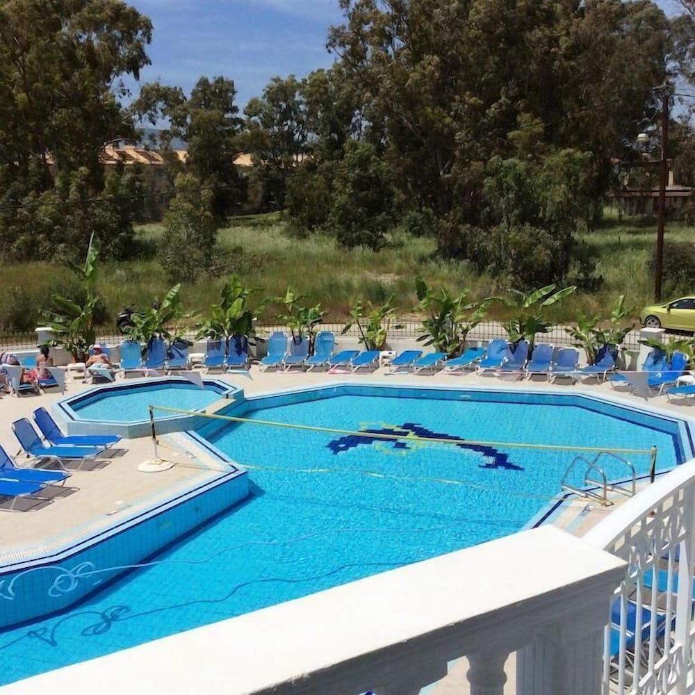 Mariana Hotel