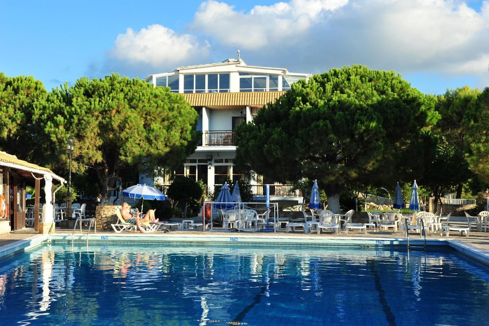 Valais Hotel — Swimming pool in Alikanas, Ionian Islands