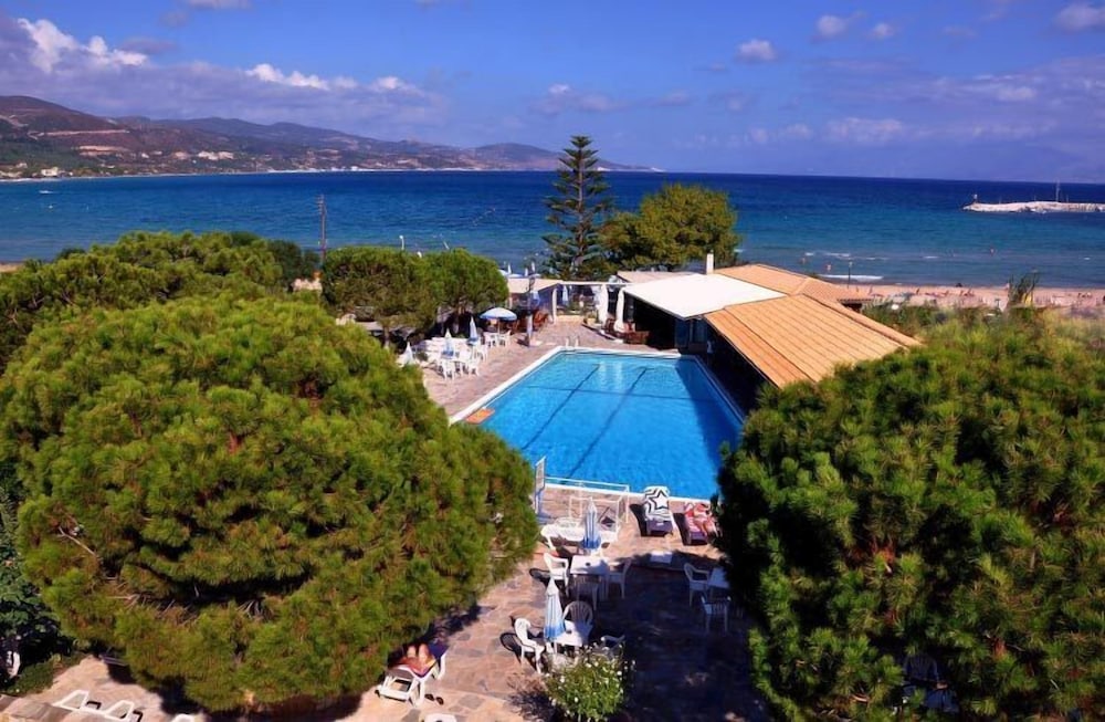 Valais Hotel — Main photo in Alikanas, Ionian Islands