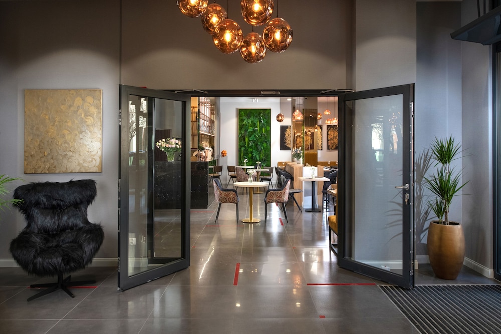 XERION HOTEL — Restaurant & bars in Krakow, Lesser Poland