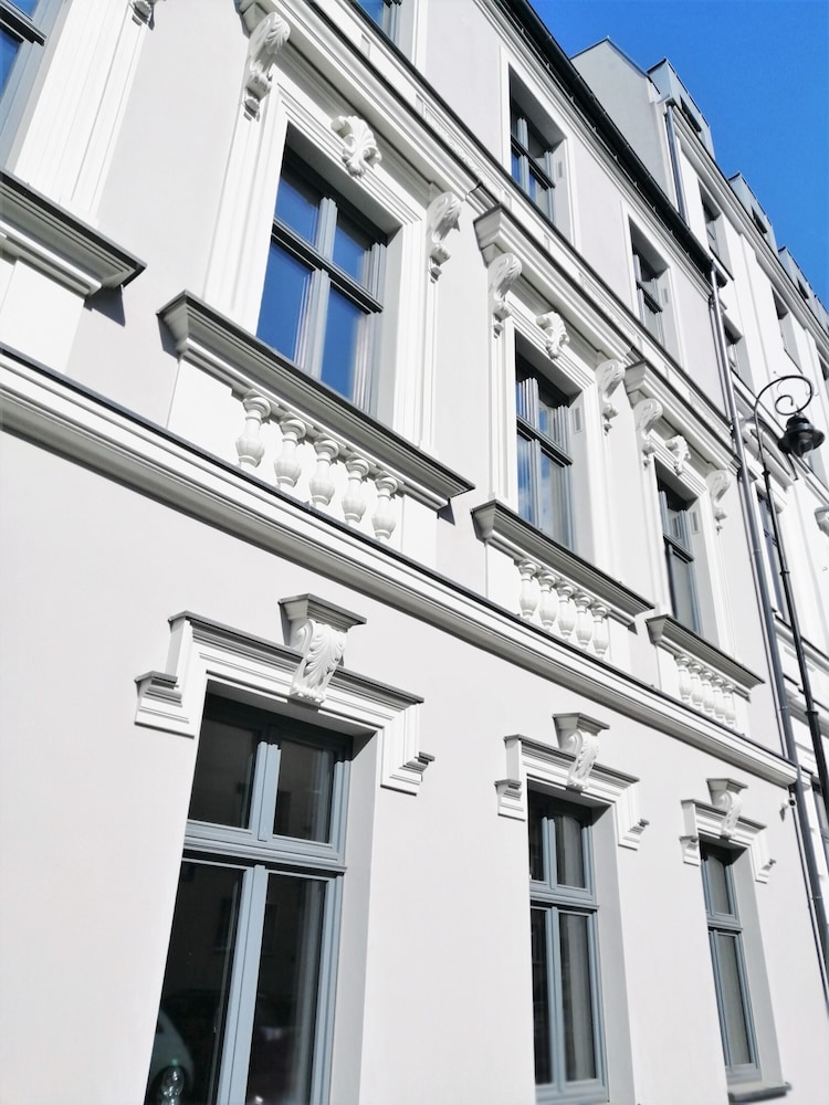 XERION HOTEL — Hotel building in Krakow, Lesser Poland