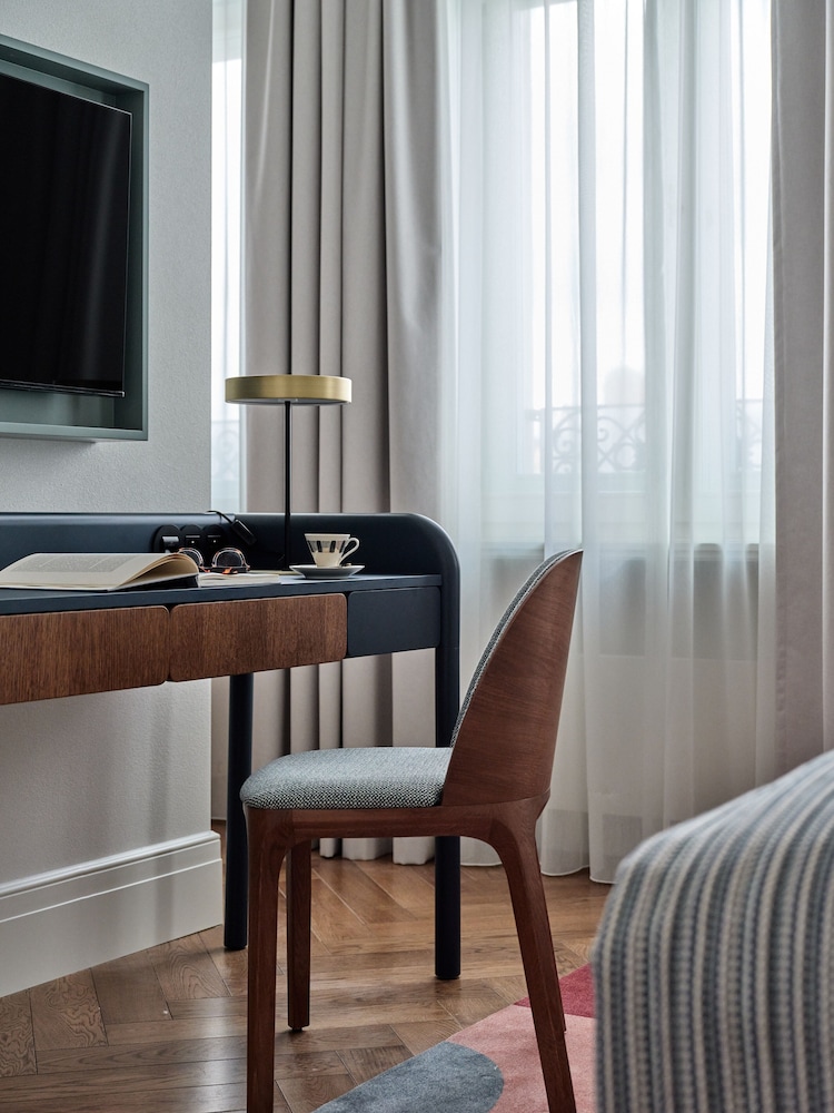 Hotel Altus Palace - Destigo Hotels — Hotel rooms in Wroclaw, Lower Silesia
