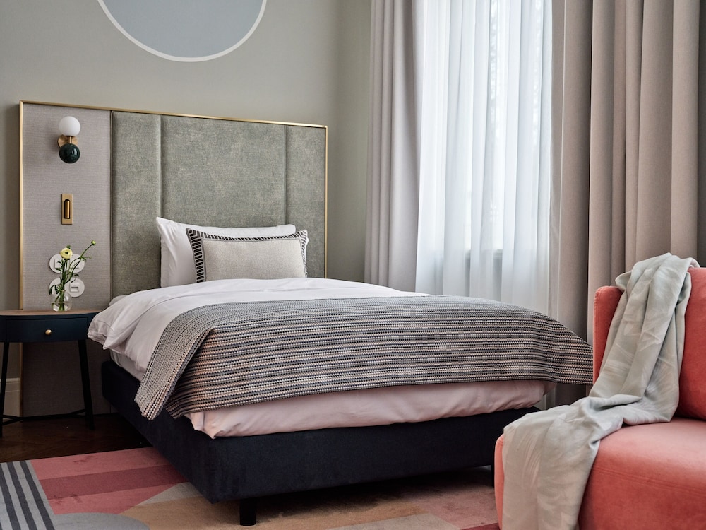 Hotel Altus Palace - Destigo Hotels — Hotel rooms in Wroclaw, Lower Silesia
