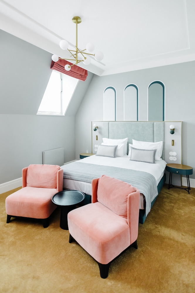Hotel Altus Palace - Destigo Hotels — Hotel rooms in Wroclaw, Lower Silesia