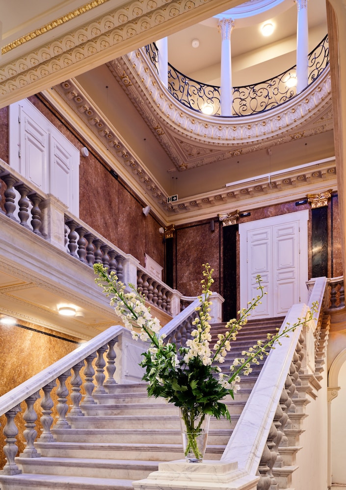 Hotel Altus Palace - Destigo Hotels — Hotel building in Wroclaw, Lower Silesia