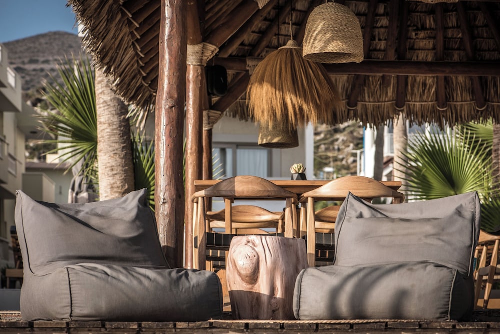 Soleil Rooms and Suites — Restaurant & bars in Stalida
