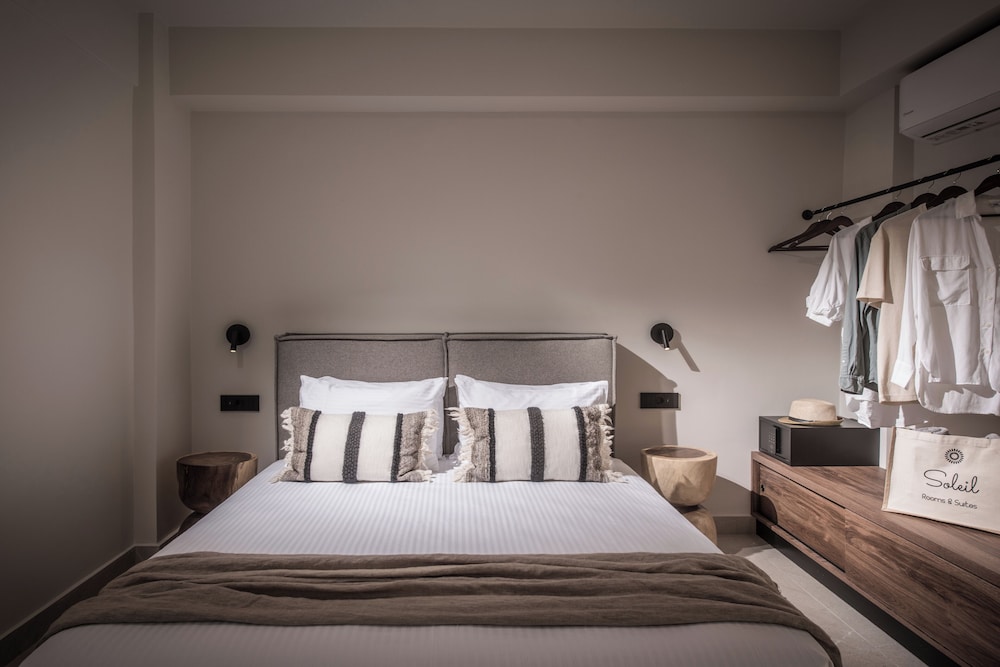 Soleil Rooms and Suites — Hotel rooms in Stalida
