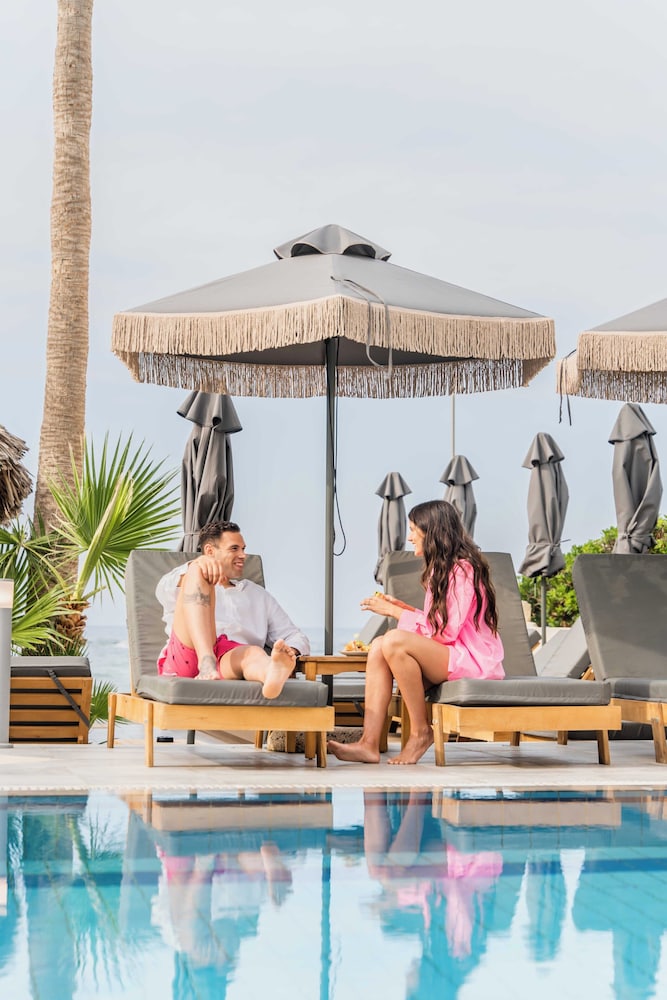 Soleil Rooms and Suites — Swimming pool in Stalida