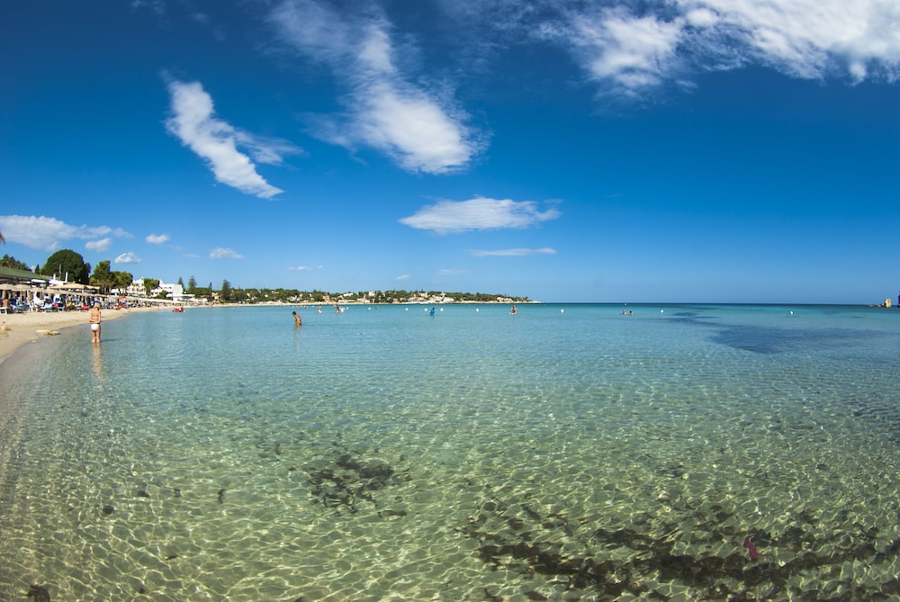 Futura Club Spiagge Bianche — Beach in Fontane Bianche, Sicily