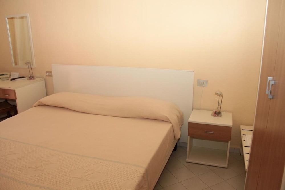 TH Costa Rei - Free Beach Club — Hotel rooms in Muravera, Sardinia