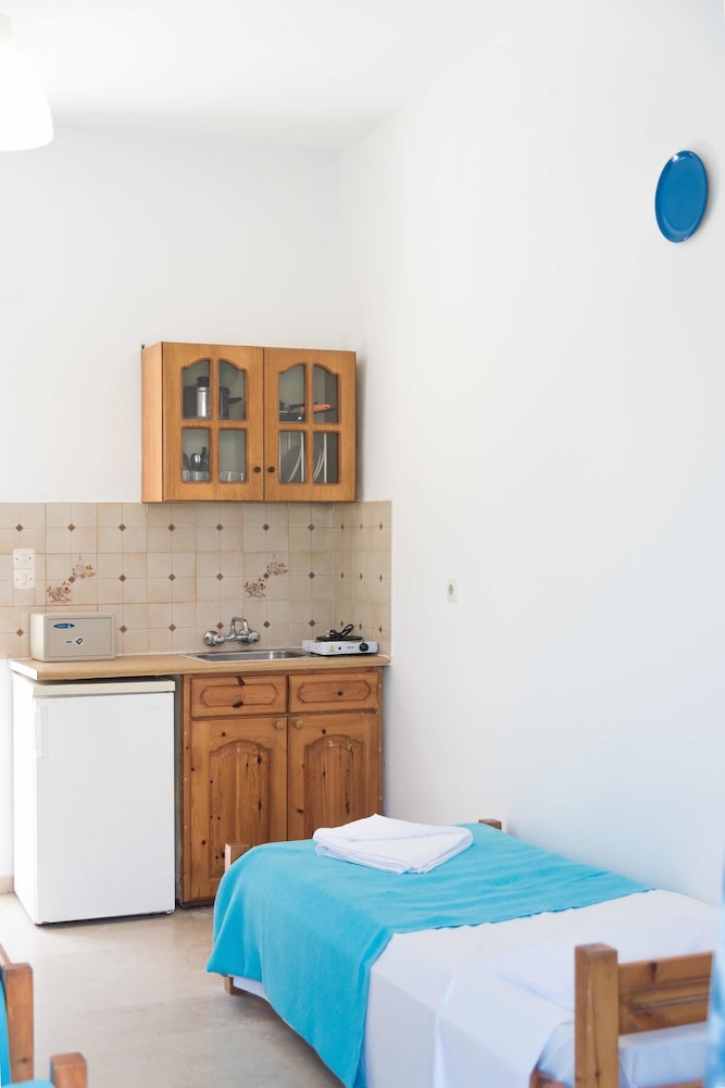 Seaside Resorts — Hotel rooms in Lefkimmi (Corfu), Ionian Islands