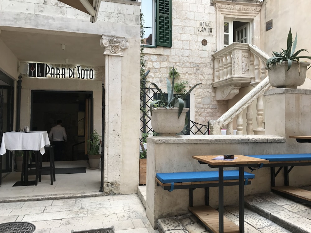 Slavija Culture Heritage Hotel — Restaurant & bars in Split, Split-Dalmatia