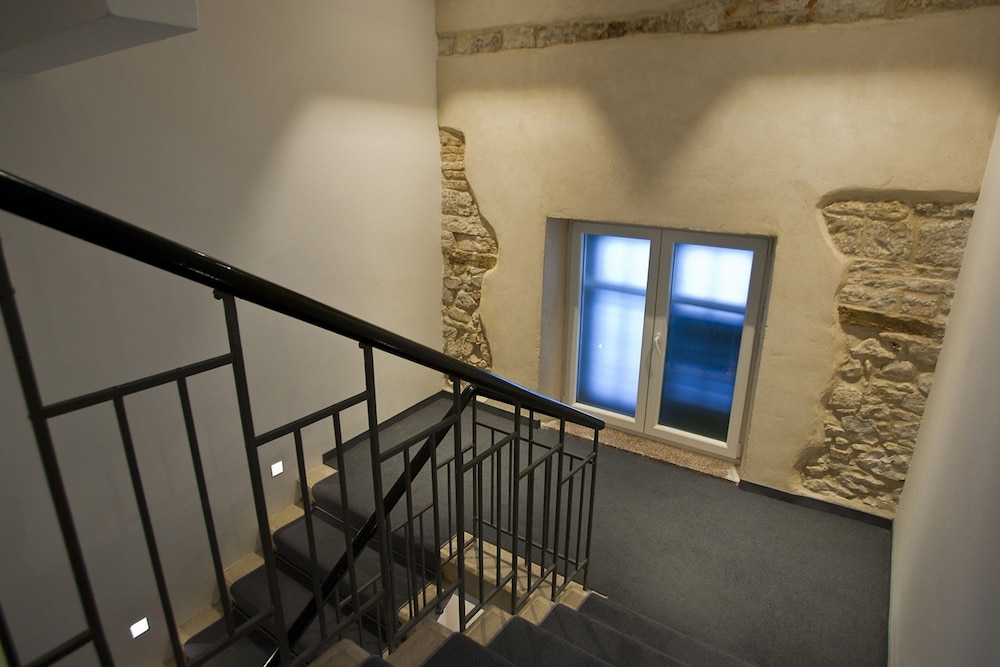 Slavija Culture Heritage Hotel — Hotel building in Split, Split-Dalmatia
