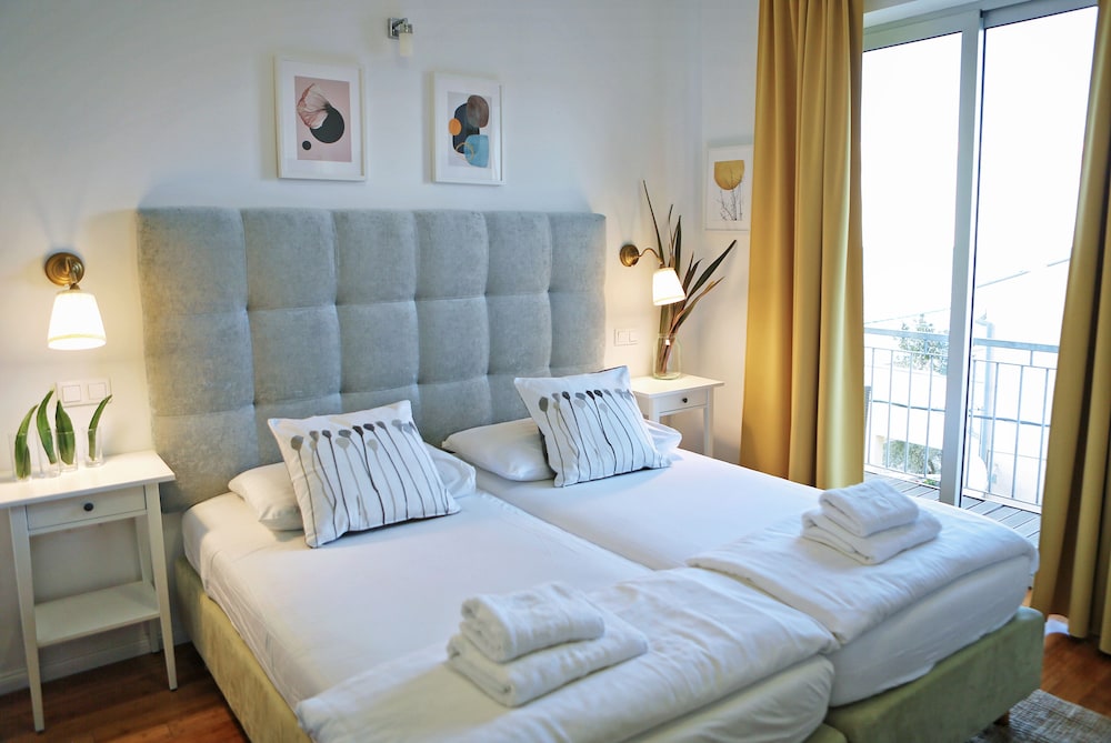 Hotel Delfin — Hotel rooms in Zadar, Zadar